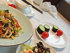 -香山湖家家宴(中山陵店)