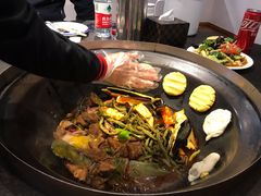 贴饼子-缘福乡村铁锅炖民宿(八达岭店)