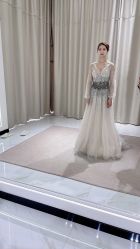 -禕·愫白婚纱商店