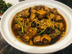 家鸡炖蘑菇粉-李记饺子·熏酱东北菜(欢乐谷店)