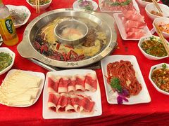 -山城年华老火锅(玉林店)