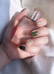 -苏彩·皮肤管理美甲美睫