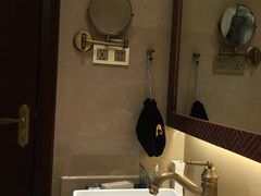 -圣地·布达拉酒店(江北嘴金融城店)