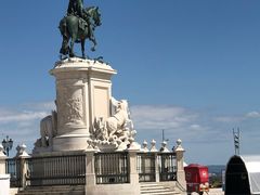 -商业广场(Praça do Comércio)