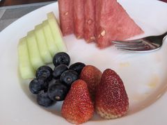 -东西风牛排馆周末烧烤自助(首都机场希尔顿店)