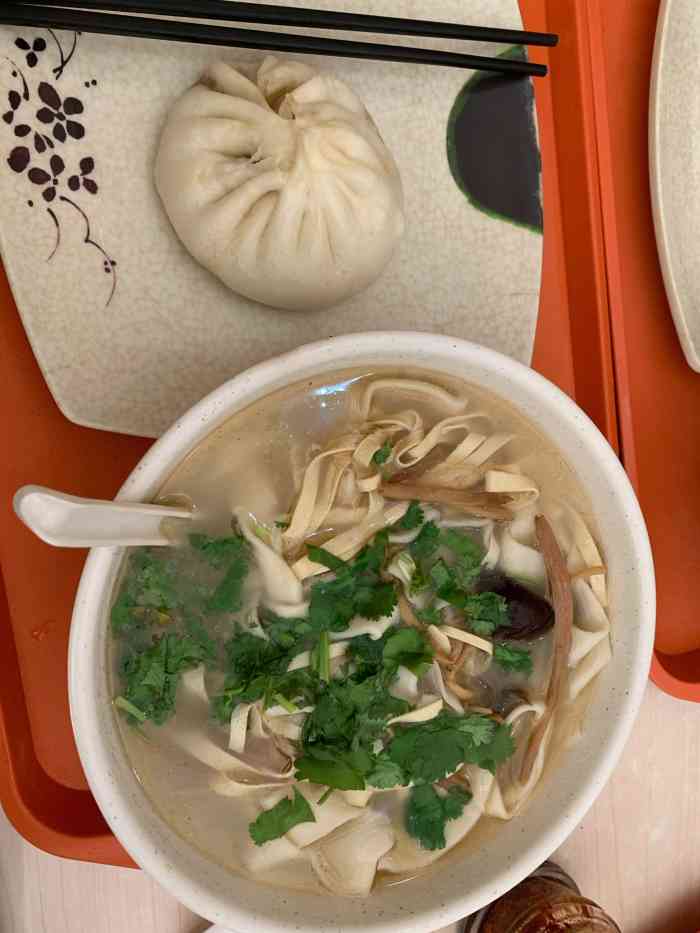 吕氏豚馒(文化宫店)-"这个还是挺推荐的去吃的,主要这个可以快速.