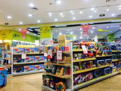 -孩子王(协信星光时代广场店)