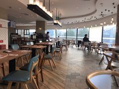 大堂-必胜客(巴沟店)