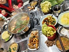 -马路牙子烧烤音乐酒馆(望京店)