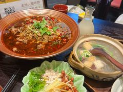 -古都历食南京菜·烤鸭·鸭血粉丝·汤包(南京博物院店)