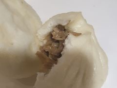 -凤起龙游老面包子(凯德晶品店)