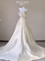 -南京宝娜嫁衣婚纱礼服馆(中央路店)