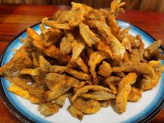 -六禾熏酱小酒馆·东北菜(海甸岛店)