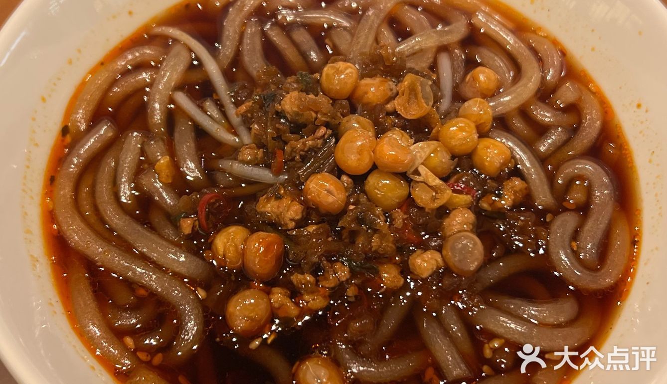 性价比很高的精致小餐馆 | 适合逛街时来一顿