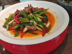 -有红鸡毛店·川菜(建设路店)