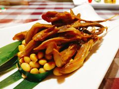 卤鸭舌-邓丽君音乐主题餐厅