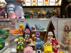 -泡泡玛特POPMART(世豪广场店)