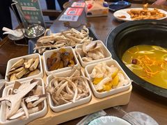 -菌乡缘·野生菌蒸汽鱼火锅(江边夜市店)
