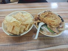 -螺缘鲜螺蛳粉店(泉秀店)