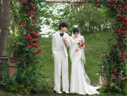 -第一夫人婚纱摄影(南京店)