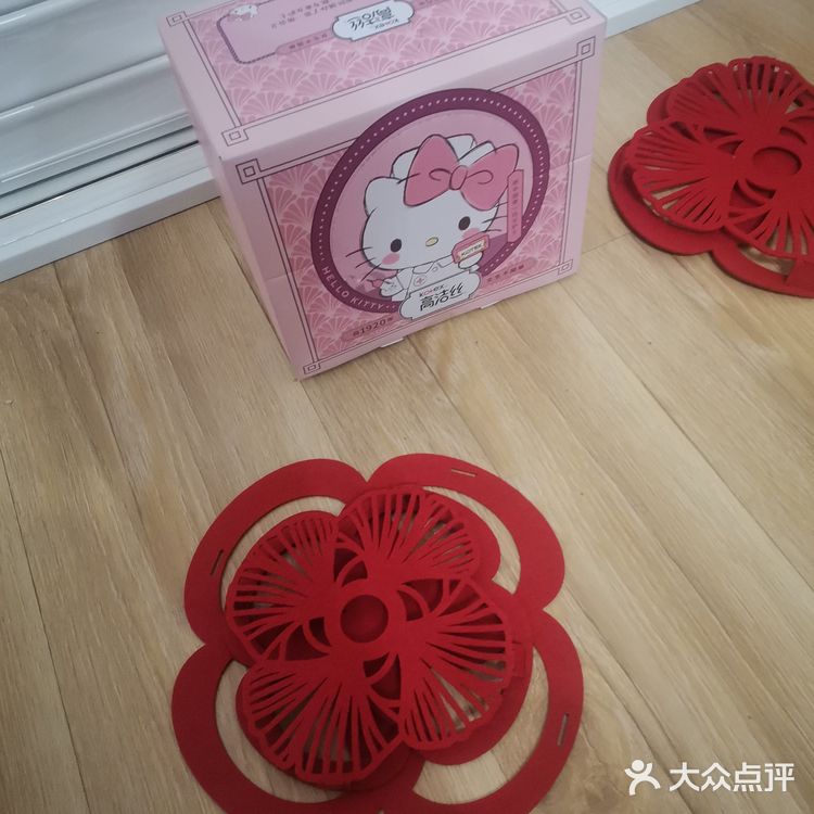[红包]春节送礼清单|[礼花]送人玫瑰🌹，手有余香