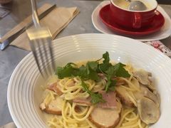 -必胜客(中大银泰店)