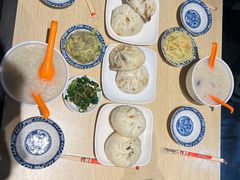 皮蛋瘦肉粥-白杨包子(通达街店)