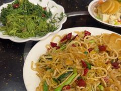 -王村姑老土炕莜面村(张北店)