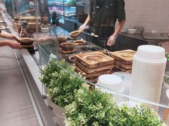 -老乡鸡(上海白玉兰广场店)