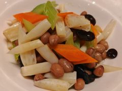 -香山湖家家宴(中山陵店)