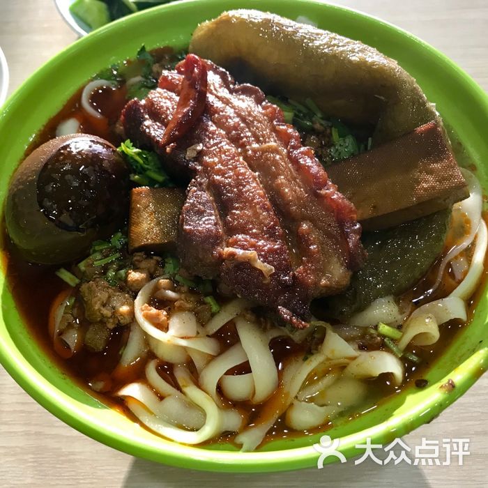 任记七中刀削面