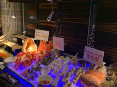 自助取餐区-广州花园酒店-凌璇阁360度高空海鲜自助餐CAROUSEL