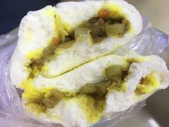 咖喱土豆牛肉包-南师大仙林校区东区食堂
