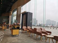 -星巴克臻选(成都环球乐天店)