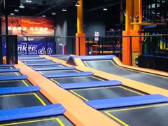 -Tenker Club弹刻极限主题公园 · 蹦床 · 团建 · 生日派对(大关店)