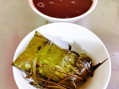 芳婆香粽（鲜肉鲜）-芳婆糕团店(王府大街店)