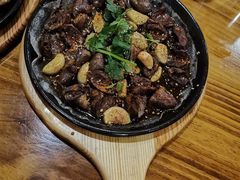 -老东镇啤酒屋海鲜加工·蒸汽海鲜·海鲜烧烤(台东店)