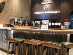 -星巴克臻选(万象前海店)