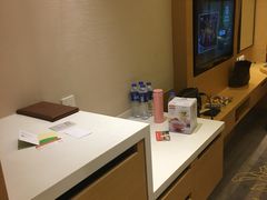 -南阳建业森林半岛假日酒店