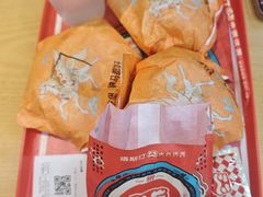 -塔斯汀中国汉堡(青岛城中城店)