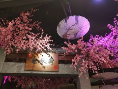 -韵秋荷(宝山龙湖天街店)