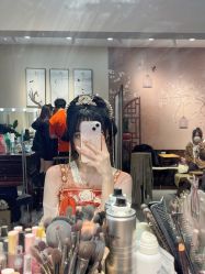 -一揽芳华汉服旗袍体验馆(拙政园店)
