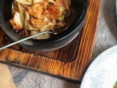 -穹六人间 people 6(岳阳路店)
