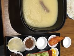 阿香过桥米线-阿香米线(凯德广场.1818店)