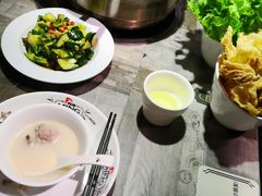 -鸣牌鸡煲(大岭山店)