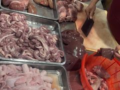 -标记美食新鲜猪杂(兴南大道店)
