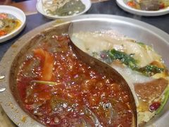 -沸炉重庆老火锅(军事博物馆店)