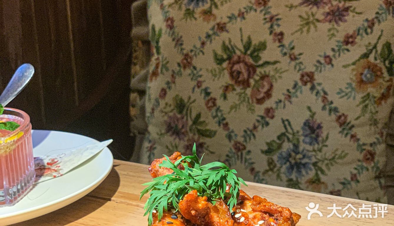 来爱丽丝过仪式感满满的圣诞节👸