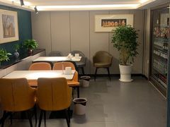大堂-湖南崖炒鸡(河东店)