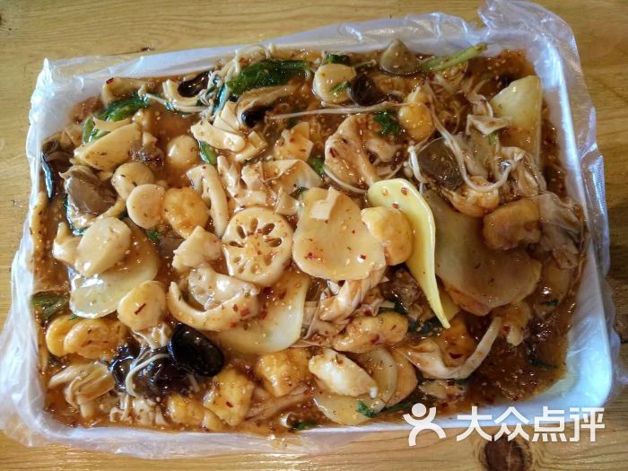 小翔麻辣串鸡骨棒(启工街店)图片 